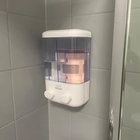 Apartment Rifugio Urbano Bologna Vicino Stazione, Fiera,airport&unipol Arena Parcheggio Pvt Calderara di Reno